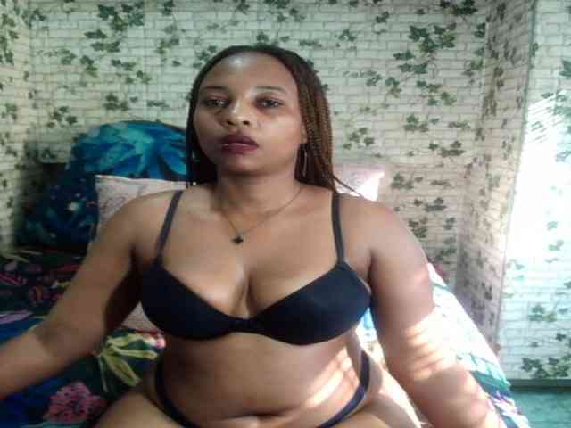 Ebonyseduction00 webcam