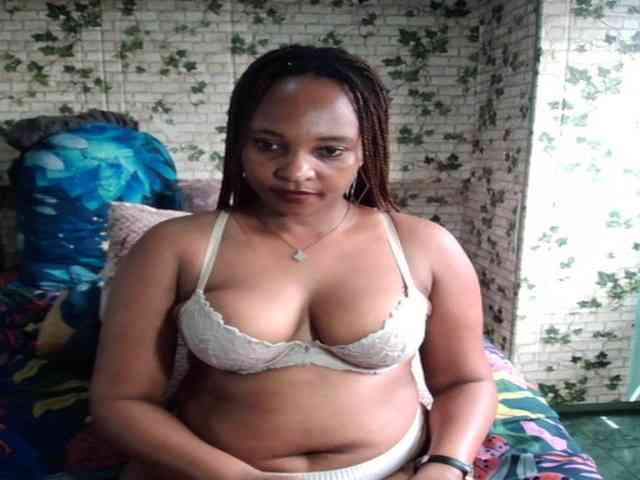 Ebonyseduction00 webcam