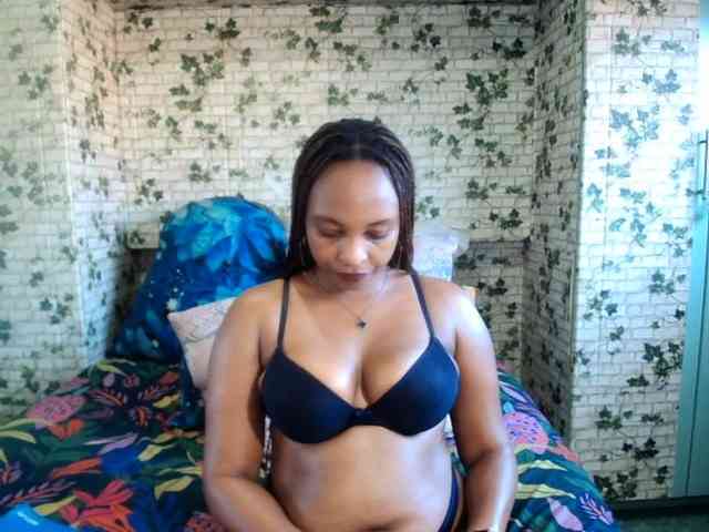 Ebonyseduction00 webcam