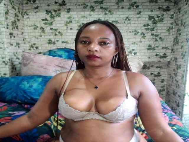Ebonyseduction00 webcam