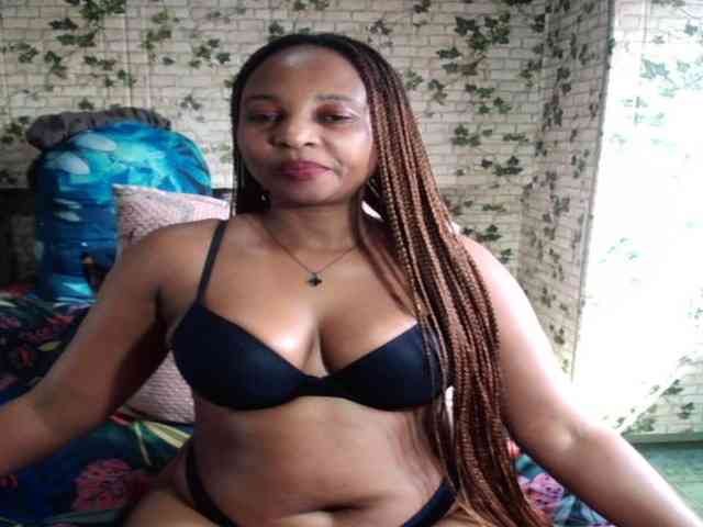 Ebonyseduction00 webcam