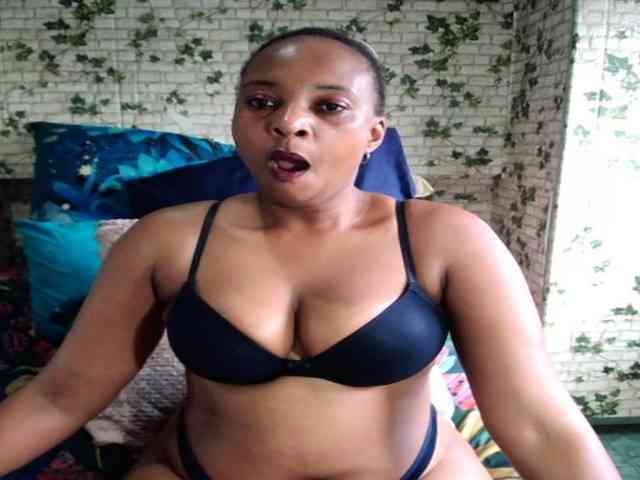 Ebonyseduction00 webcam