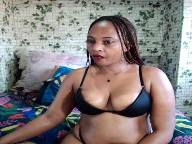 Ebonyseduction00 webcam