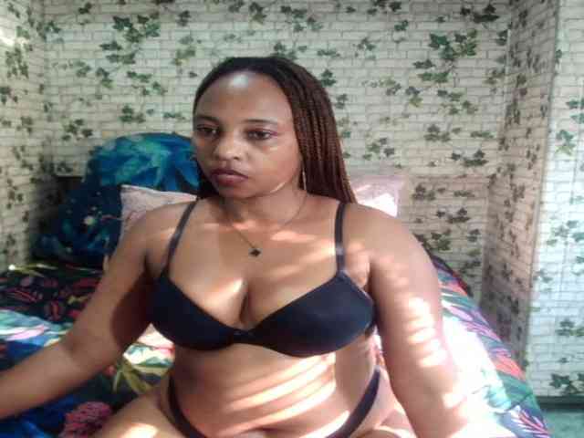 Ebonyseduction00 webcam