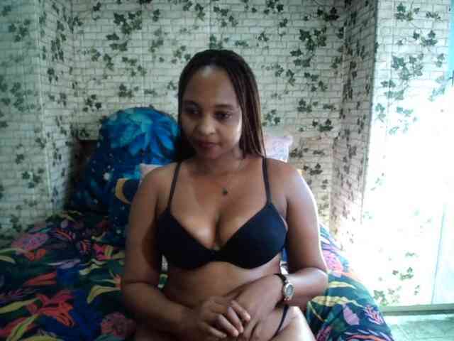 Ebonyseduction00 webcam