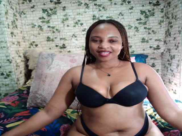 Ebonyseduction00's cam show statistics and live stream