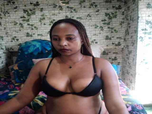 Ebonyseduction00 webcam