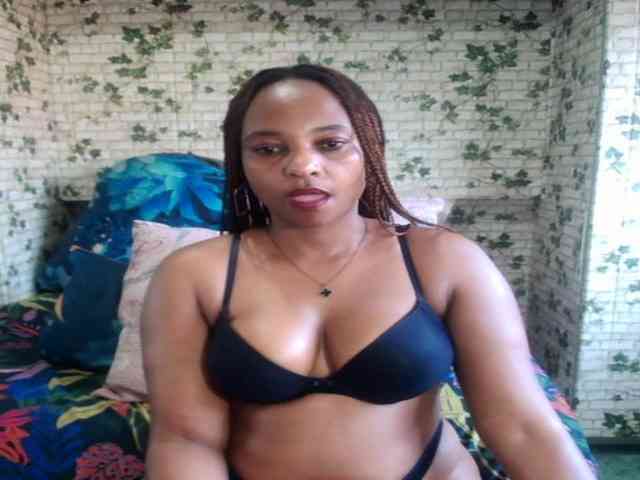 Ebonyseduction00 webcam