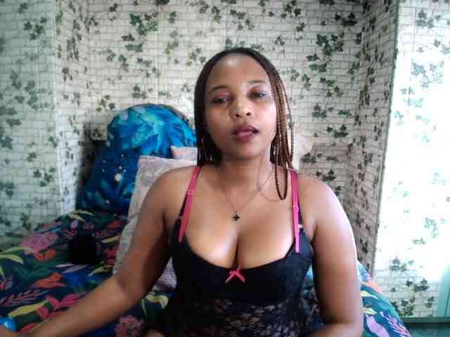 Ebonyseduction00 webcam
