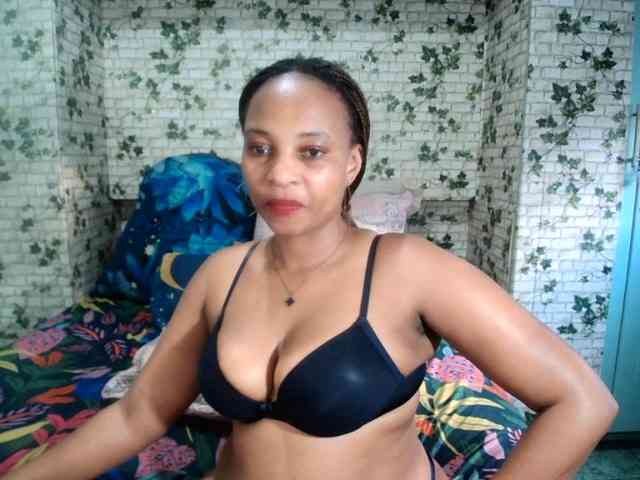 Ebonyseduction00 webcam