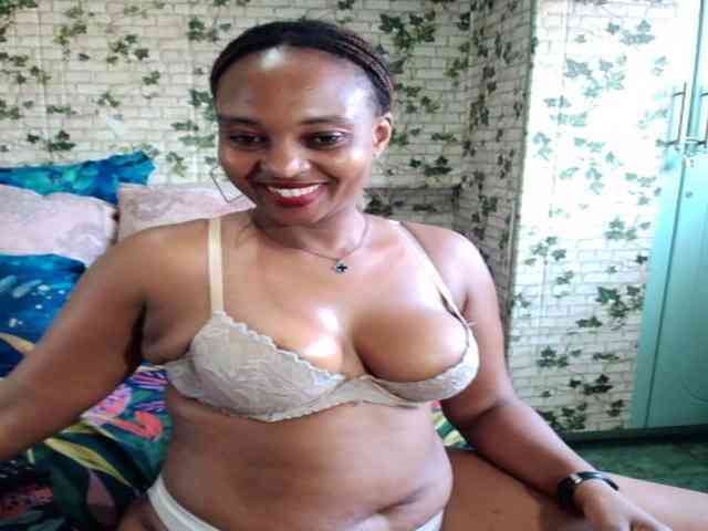 Ebonyseduction00 webcam