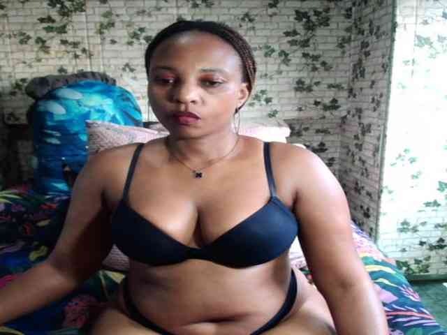Ebonyseduction00 webcam