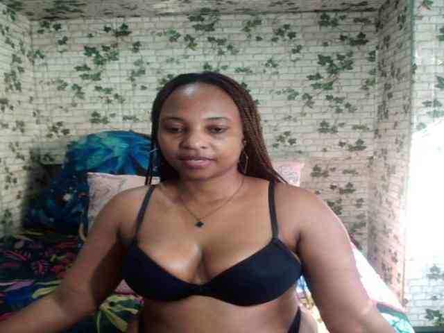 Ebonyseduction00 webcam
