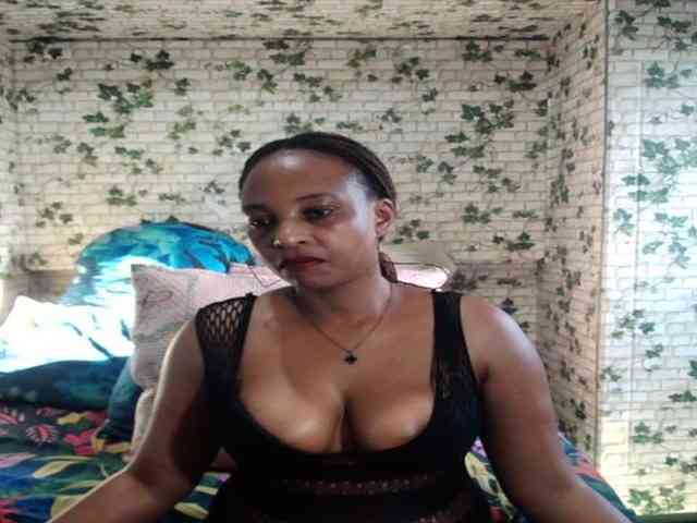 Ebonyseduction00 webcam