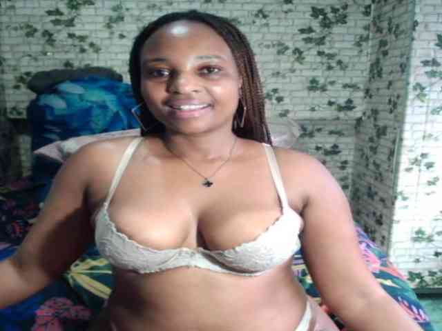 Ebonyseduction00 webcam
