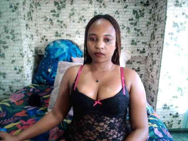 Ebonyseduction00 webcam