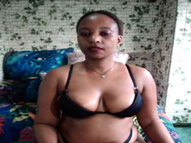 Ebonyseduction00 webcam