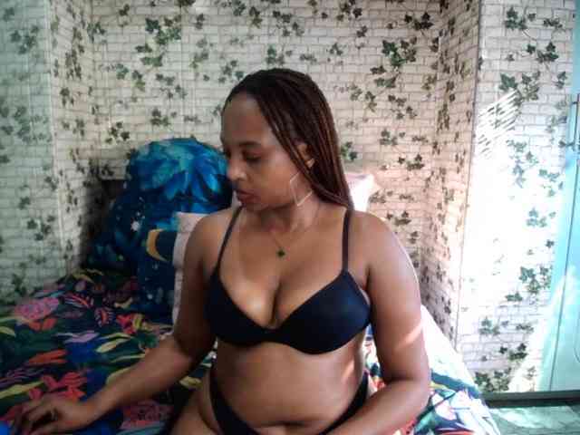 Ebonyseduction00 webcam