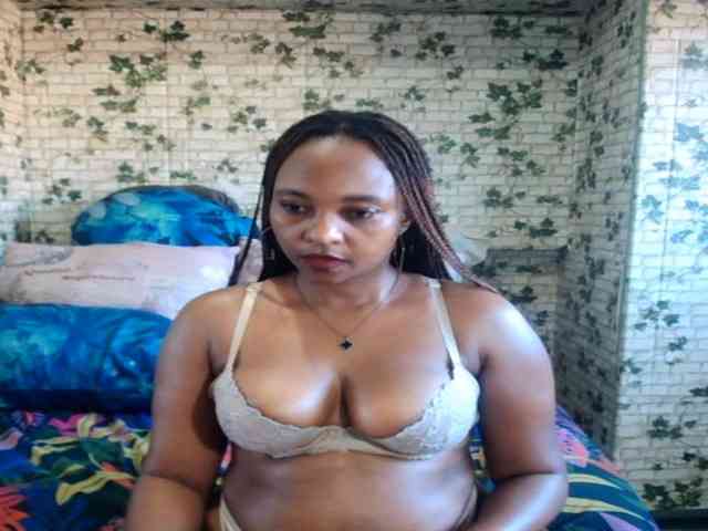 Ebonyseduction00 webcam