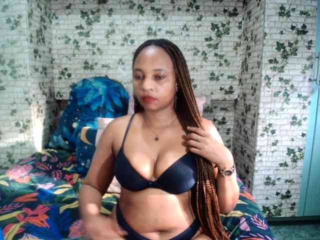 Ebonyseduction00 webcam