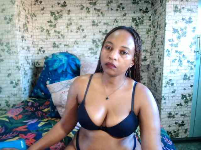 Ebonyseduction00 webcam