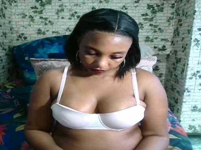 ebonyseduction00's live room