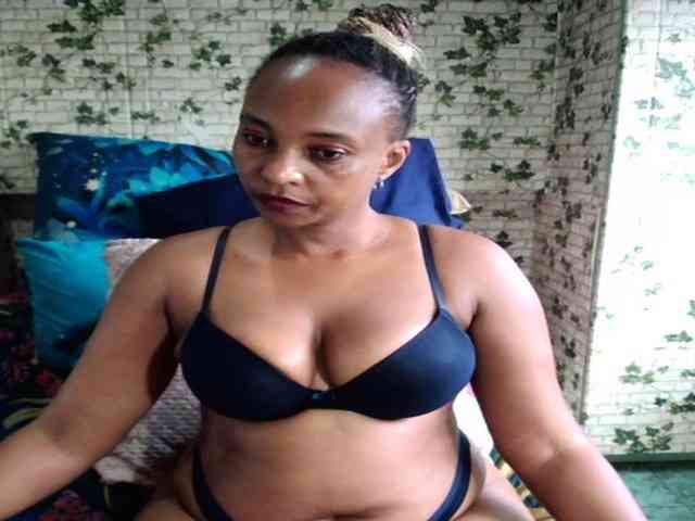 Ebonyseduction00 webcam