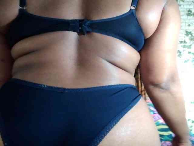 Ebonyseduction00 webcam