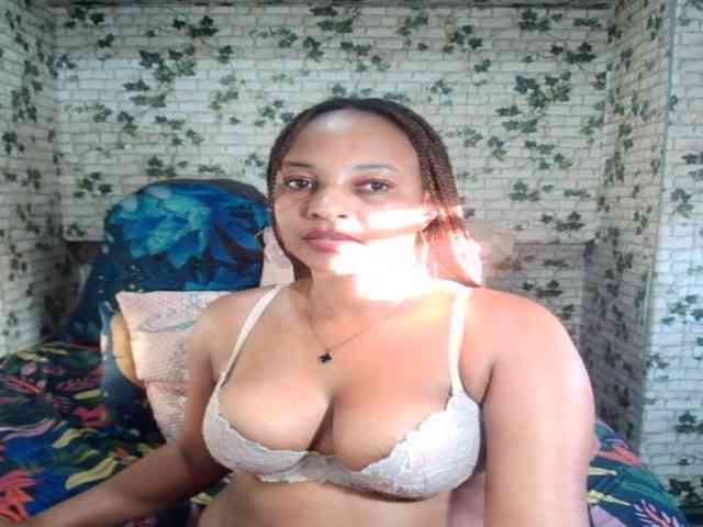 Ebonyseduction00 webcam