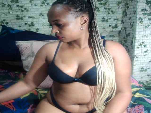 Ebonyseduction00 webcam