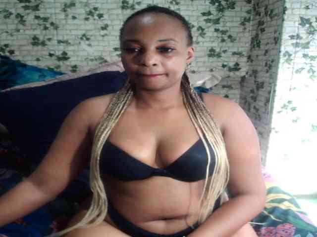 Ebonyseduction00 webcam