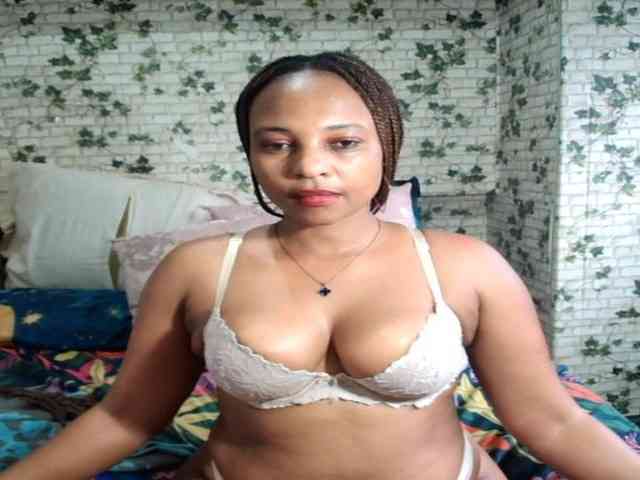Ebonyseduction00 webcam