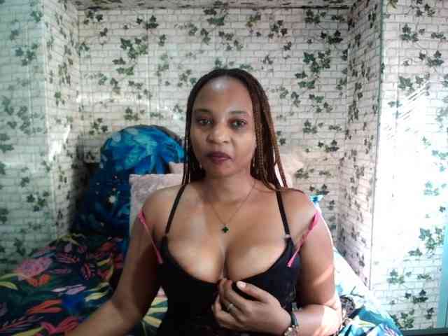 Ebonyseduction00 webcam