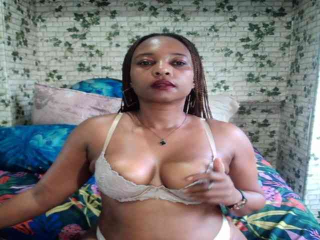 Ebonyseduction00 webcam