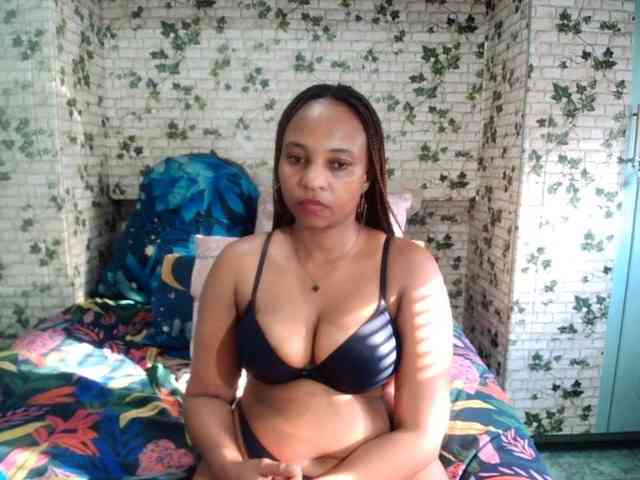 Ebonyseduction00 webcam