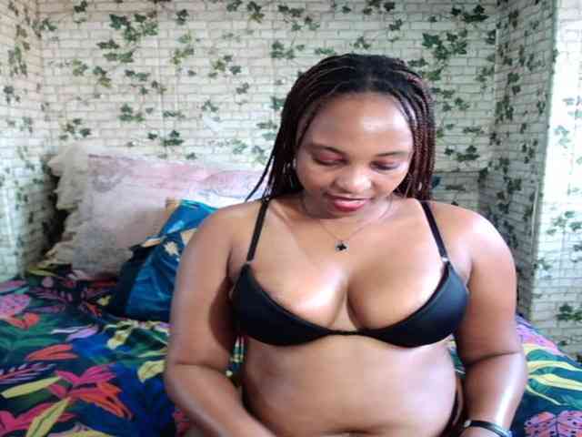 Ebonyseduction00 webcam