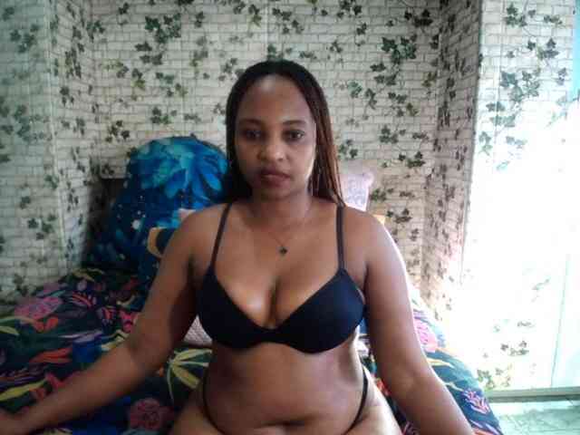 Ebonyseduction00 webcam
