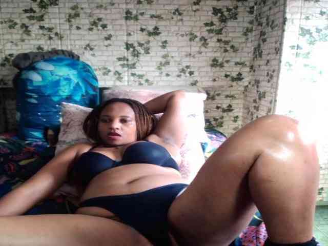 Ebonyseduction00 webcam