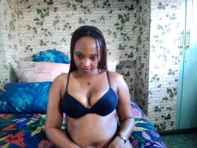 Ebonyseduction00 webcam