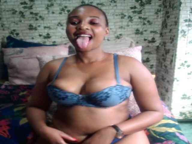 Ebonyseduction00 webcam