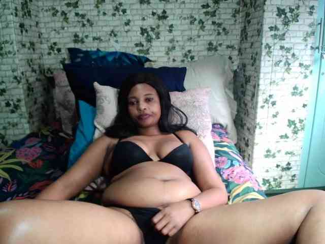 Ebonyseduction00 webcam
