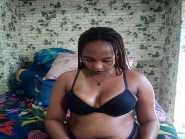 Ebonyseduction00 webcam