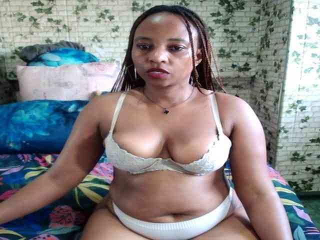 Ebonyseduction00 webcam