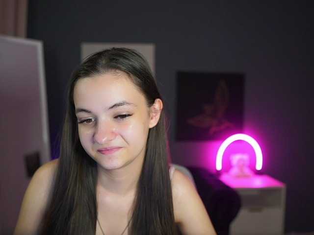 Zoenica live cam on BongaCams