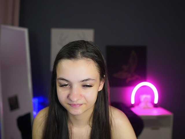 Zoenica live cam on BongaCams