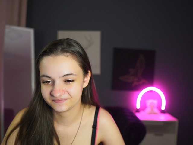 Zoenica live cam on BongaCams