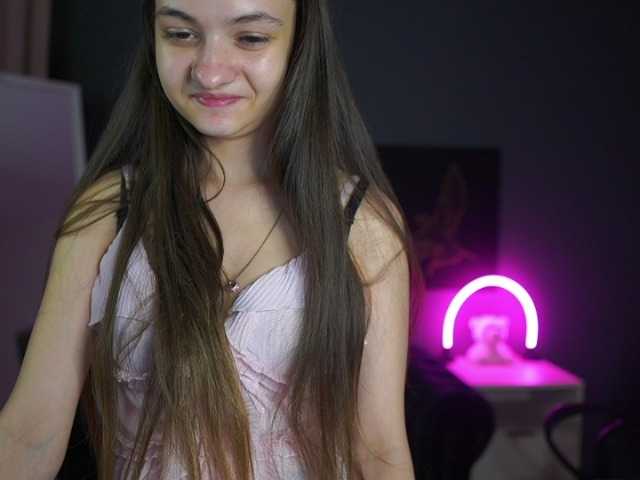 Zoenica live cam on BongaCams