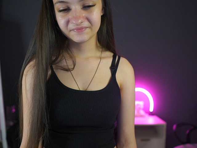 Zoenica live cam on BongaCams