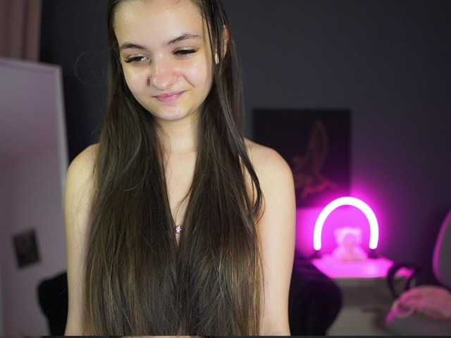 Zoenica live cam on BongaCams