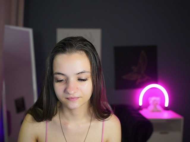 Zoenica live cam on BongaCams